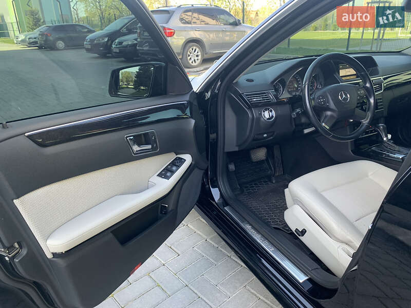 Седан Mercedes-Benz E-Class 2010 в Ивано-Франковске фото 13 Седан Mercedes-Benz E-Class 2010 в Ивано-Франковске
