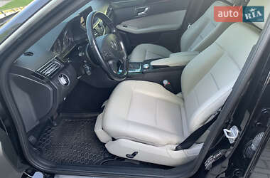 Седан Mercedes-Benz E-Class 2010 в 