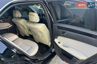 Седан Mercedes-Benz E-Class 2010 в 