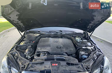 Седан Mercedes-Benz E-Class 2010 в 