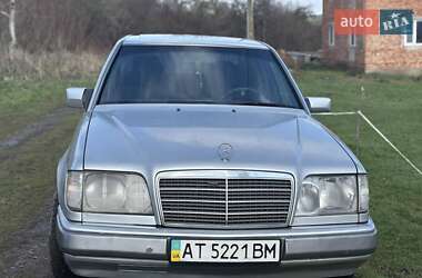 Седан Mercedes-Benz E-Class 1995 в 