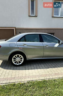 Седан Mercedes-Benz E-Class 2013 в 