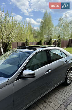 Седан Mercedes-Benz E-Class 2013 в 