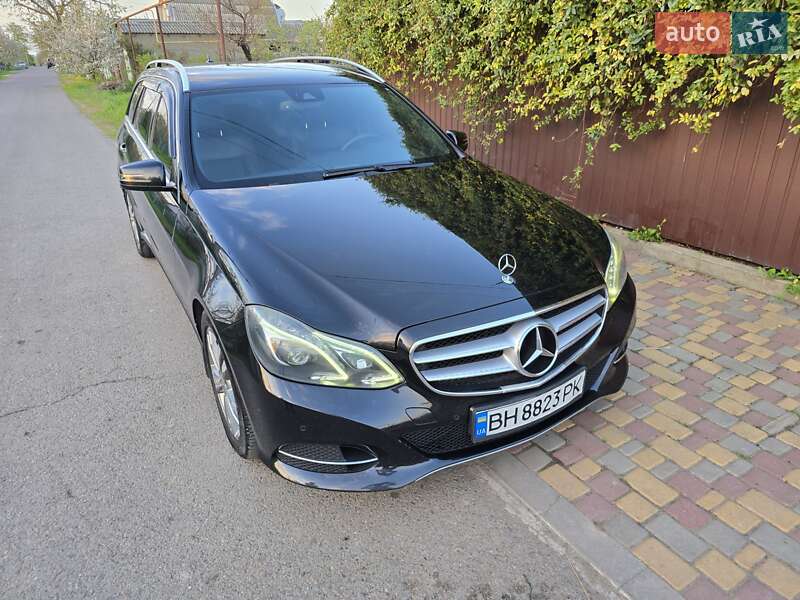 Универсал Mercedes-Benz E-Class 2013 в Одессе