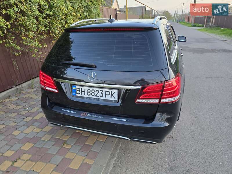 Универсал Mercedes-Benz E-Class 2013 в Одессе