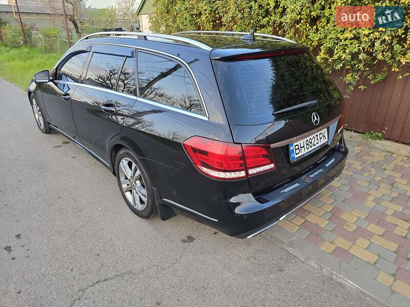 Универсал Mercedes-Benz E-Class 2013 в Одессе