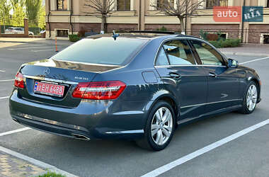 Седан Mercedes-Benz E-Class 2012 в 