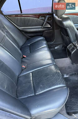 Седан Mercedes-Benz E-Class 1998 в 
