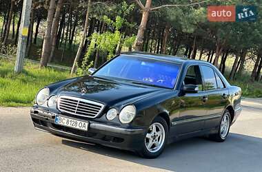 Седан Mercedes-Benz E-Class 2000 в 