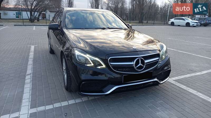 Седан Mercedes-Benz E-Class 2011 в Запоріжжі