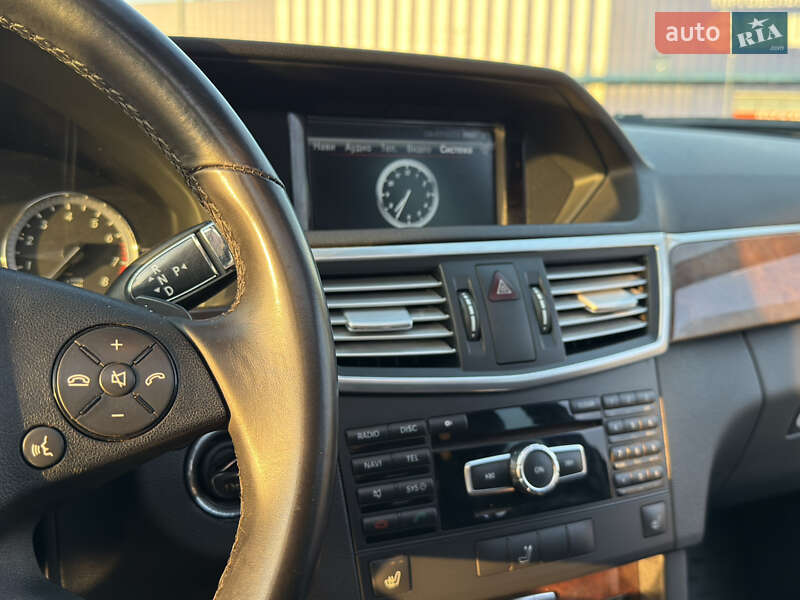 Универсал Mercedes-Benz E-Class 2011 в Ровно