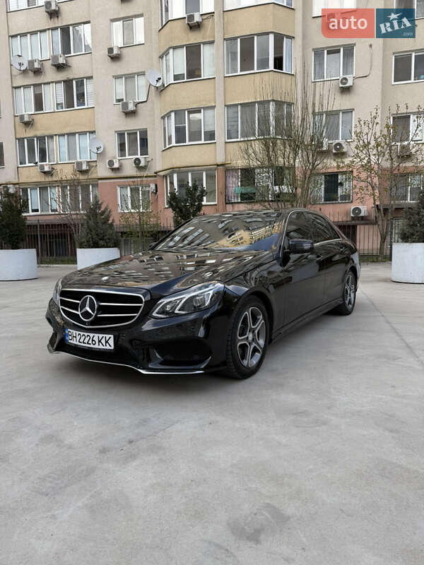 Седан Mercedes-Benz E-Class 2014 в 