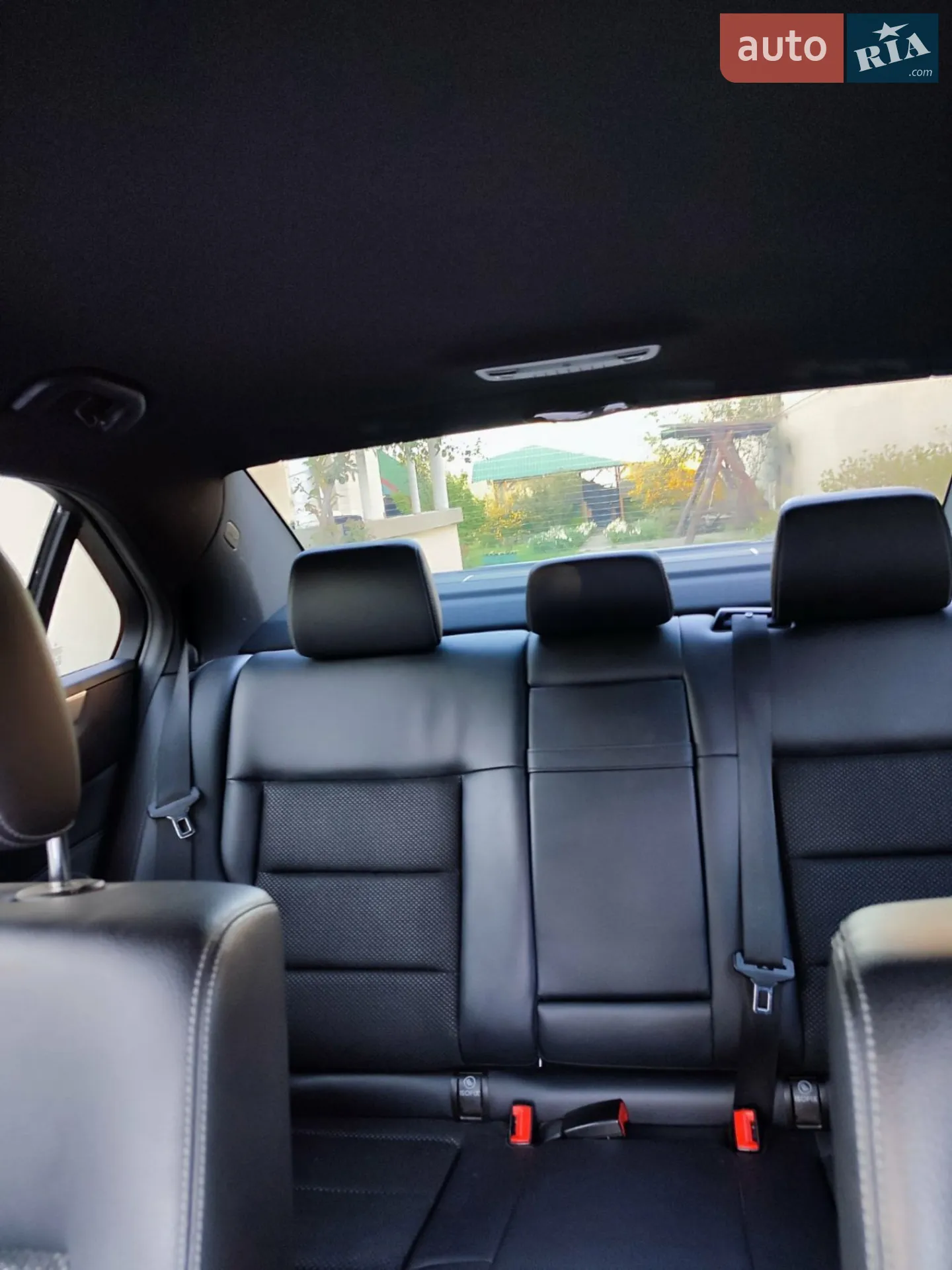 2013 Mercedes-Benz E-klasse - мініатюра 24
