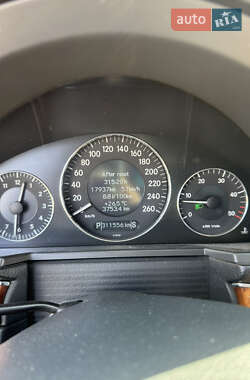 Седан Mercedes-Benz E-Class 2005 в 
