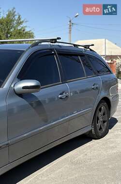 Універсал Mercedes-Benz E-Class 2003 в 