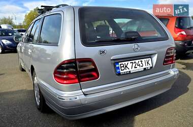 Универсал Mercedes-Benz E-Class 2001 в 
