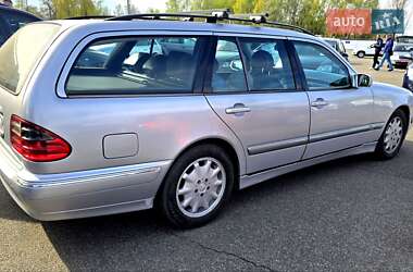 Универсал Mercedes-Benz E-Class 2001 в 