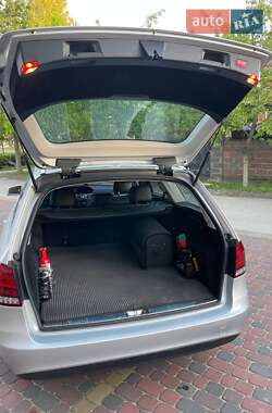 Универсал Mercedes-Benz E-Class 2015 в 