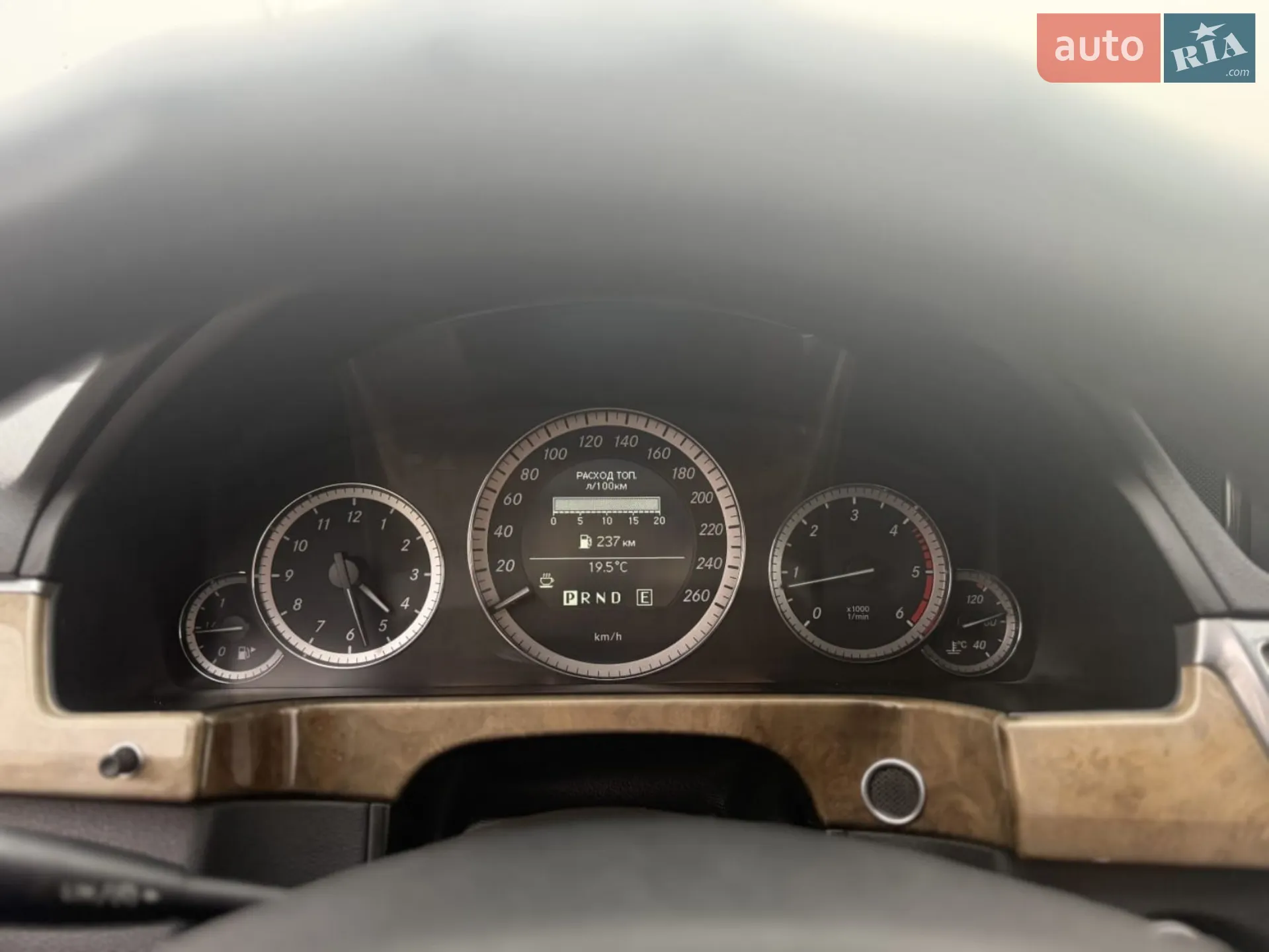 2010 Mercedes-Benz E-klasse - мініатюра 12