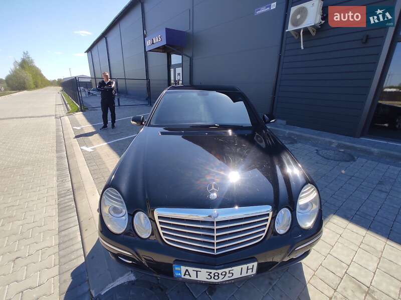 Седан Mercedes-Benz E-Class 2006 в Ивано-Франковске