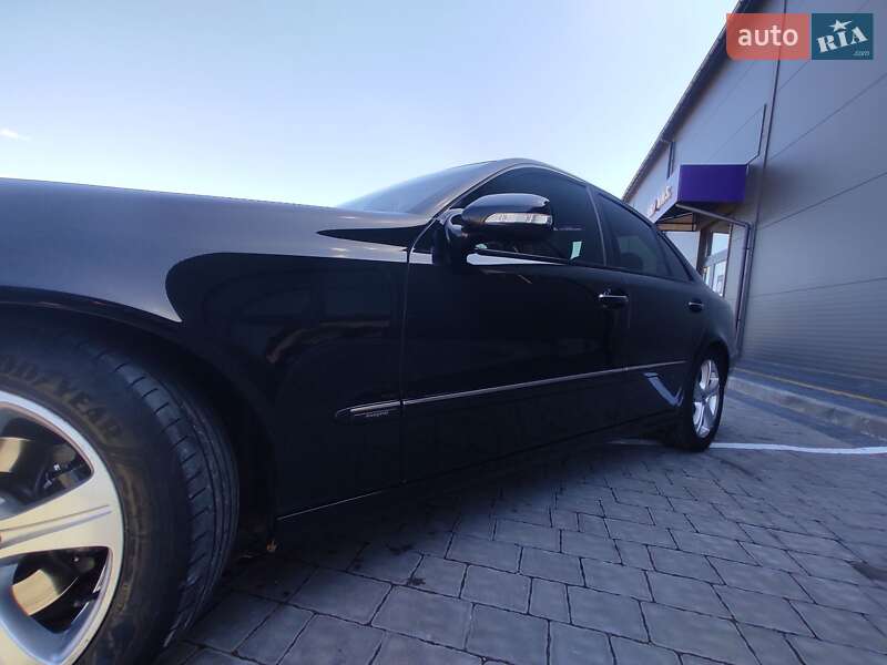 Седан Mercedes-Benz E-Class 2006 в Ивано-Франковске