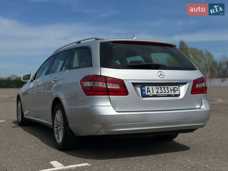 Універсал Mercedes-Benz E-Class 2011 в Києві