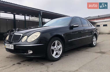 Седан Mercedes-Benz E-Class 2003 в 