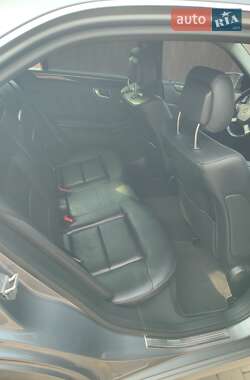 Седан Mercedes-Benz E-Class 2011 в 