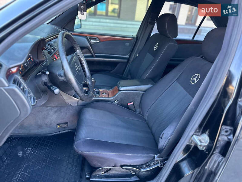 Седан Mercedes-Benz E-Class 1996 в Белой Церкви