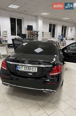 Седан Mercedes-Benz E-Class 2016 в 