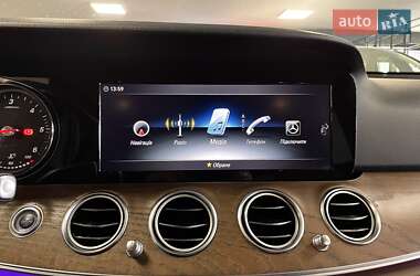 Седан Mercedes-Benz E-Class 2018 в 