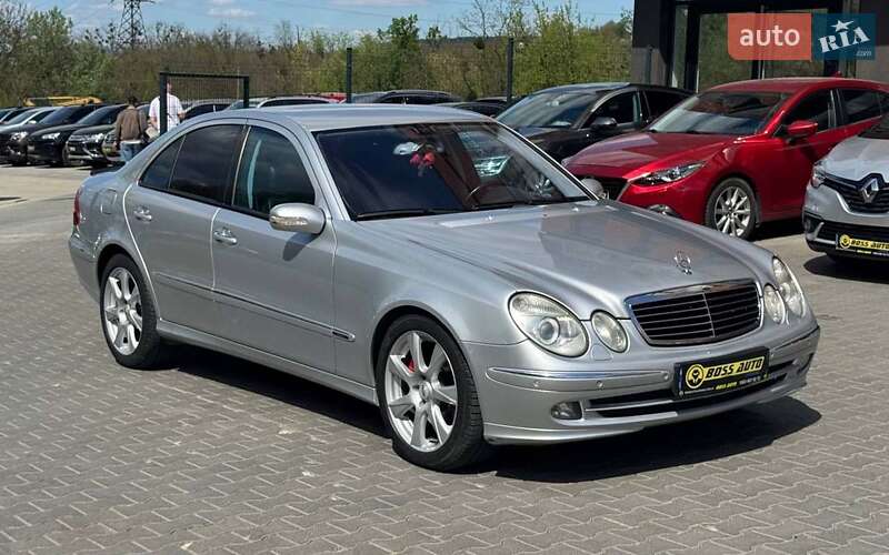 Mercedes-Benz E-Class 2005