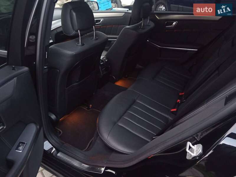 Універсал Mercedes-Benz E-Class 2015 в Луцьку