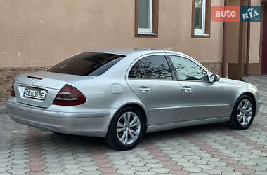 Седан Mercedes-Benz E-Class 2003 в 