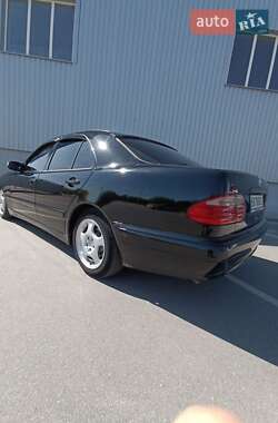 Седан Mercedes-Benz E-Class 2001 в 