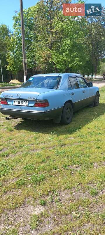 Седан Mercedes-Benz E-Class 1990 в Катюжанке