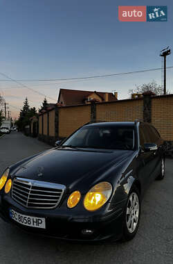 Універсал Mercedes-Benz E-Class 2009 в 