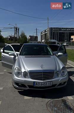 Седан Mercedes-Benz E-Class 2008 в Ужгороді