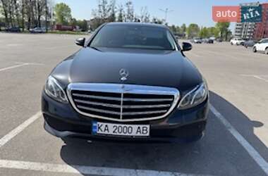 Седан Mercedes-Benz E-Class 2019 в 