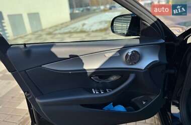 Седан Mercedes-Benz E-Class 2019 в 