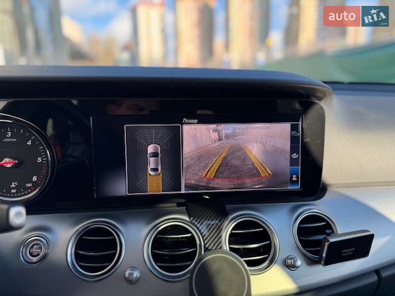 Седан Mercedes-Benz E-Class 2019 в Киеве