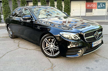 Седан Mercedes-Benz E-Class 2016 в 