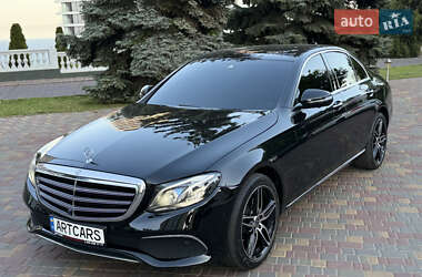 Седан Mercedes-Benz E-Class 2016 в 