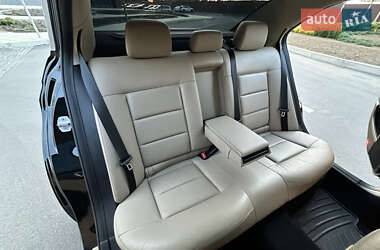 Седан Mercedes-Benz E-Class 2012 в 