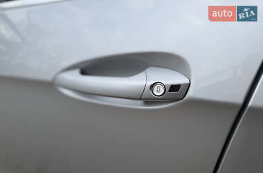 Седан Mercedes-Benz E-Class 2014 в 