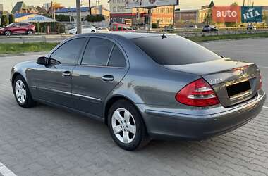 Седан Mercedes-Benz E-Class 2005 в 