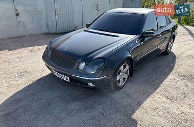 Седан Mercedes-Benz E-Class 2002 в Кременчуге