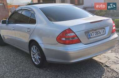 Седан Mercedes-Benz E-Class 2003 в 