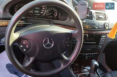 Седан Mercedes-Benz E-Class 2003 в 