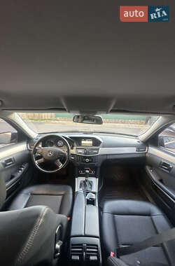 Седан Mercedes-Benz E-Class 2009 в 